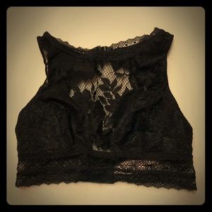 NWT Victoria’s Secret Lace Bralette Black Small